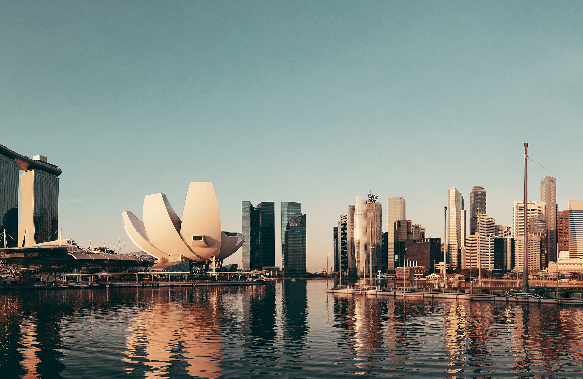 Image of the city skyline in Singapore - KILROY